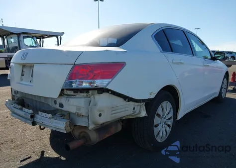 2010 Honda Accord 2.4 Lx z USA, uszkodzony, nr VIN 1HGCP2F39AA103324